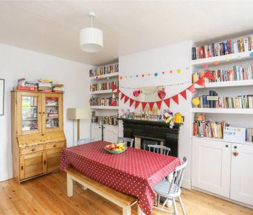 3 bedroom semi-detached house to rent - Photo 2