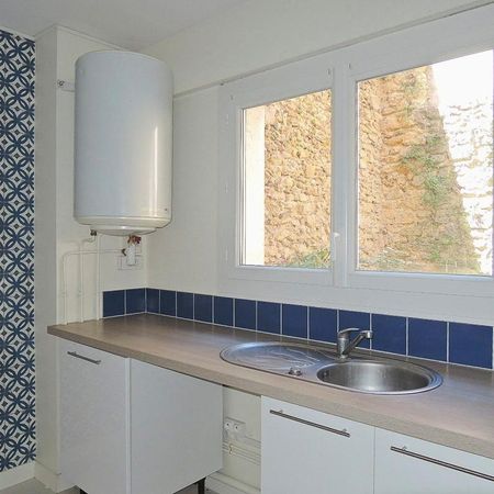 Location Appartement 2 pièces 52m² MONT DE MARSAN 40000 - Photo 3