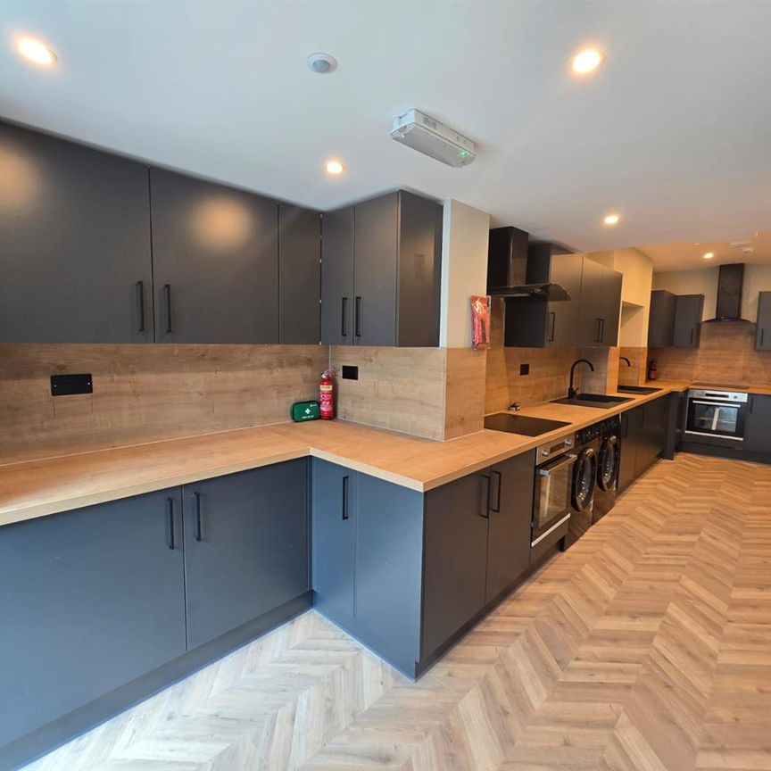 London Road, Ewell KT17 - Photo 1