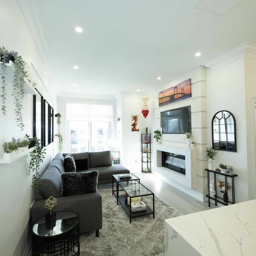 For Lease - 4090 Living Arts Drive Unit# UPH# 3108, Mississauga, Ontario - Photo 1