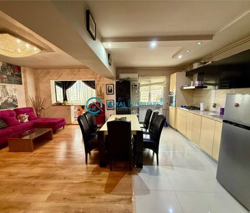 Royal Imobiliare Inchiriere apartament de lux in zona Ultracentrala - Fotografie 2