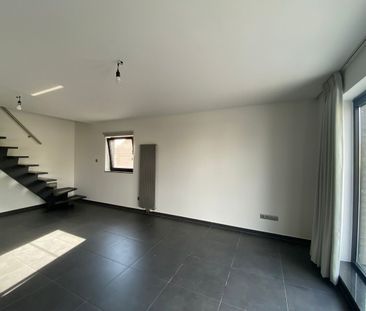 Ruim instapklaar duplex appartement in Maasmechelen - Foto 2