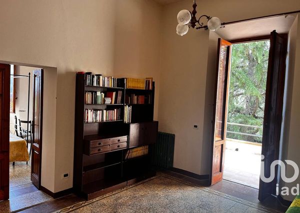 Via San Martino Altoreggi, Figline e Incisa Valdarno, Tuscany 50063