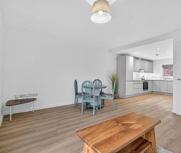 Apt44 Townsend Street, Belfast, BT13 2ES - Photo 2