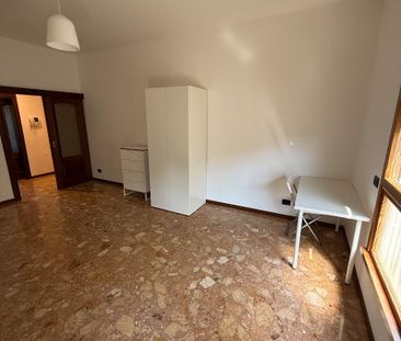 Nuova singola humanitas naba Bocconi cattolica - Photo 1