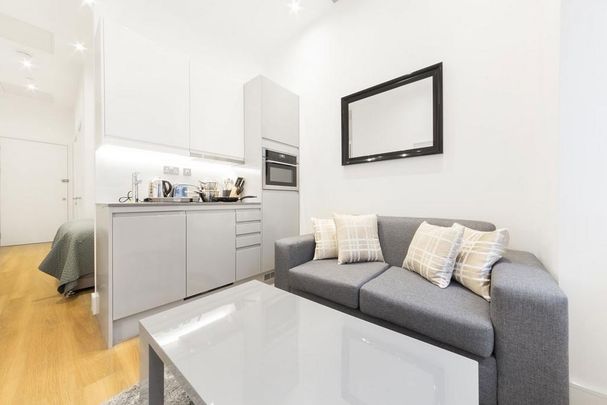 Studio to rent - Photo 1