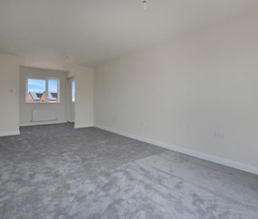 5 bedroom semi-detached house to rent - Photo 3