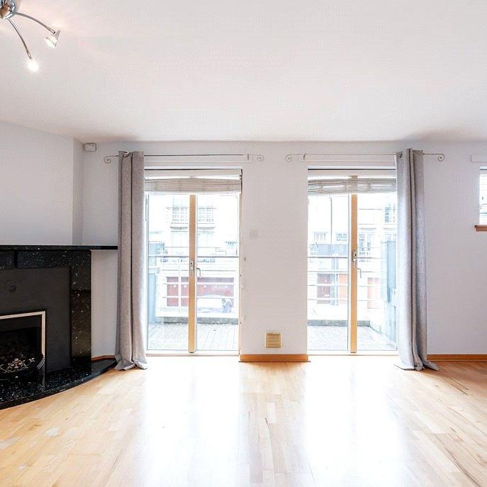 5 bedroom terraced house to rent - Photo 1