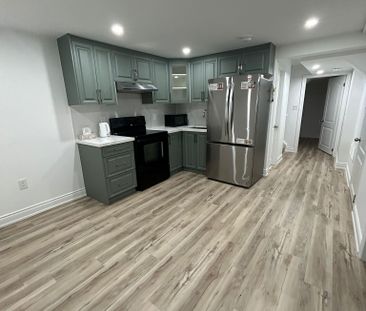 For Lease - 23 Bleasdale Avenue, Brampton, Ontario - Photo 3