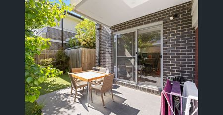 Fully Furnished with Solar System & Tesla Charger - Photo 4