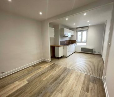 Location Appartement 2 pièces 35m² - Photo 2