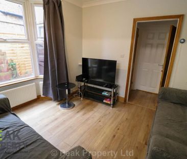 5 bedroom house share to rent - Photo 2