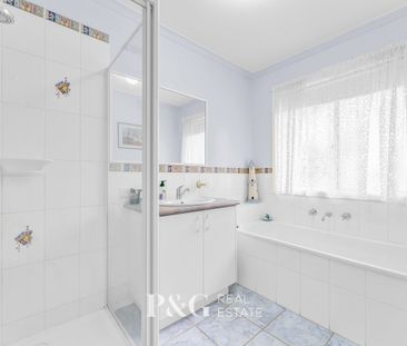 A Family-Friendly Gem With All the Space You’ve Been Dreaming Of! 🏡✨ - Photo 6