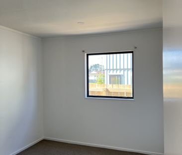 5A Massine Place, Randwick Park - Photo 1