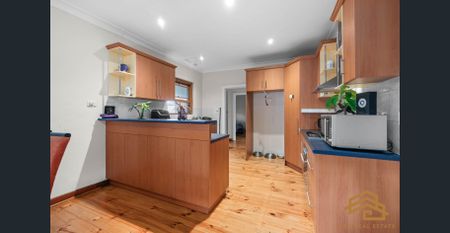 Double brick house near CBD - Photo 5