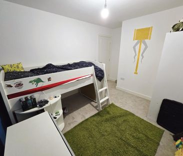 3 bedroom detached house to rent - Photo 6