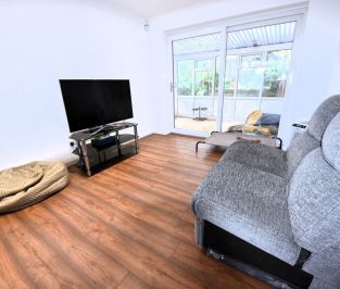 2 bedroom House in Iveson Drive (2 Bed), Leeds - Photo 5