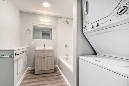 For Lease - 1675 Baseline Road Unit# B, Belair Park - Copeland Park and Area, Ontario - Photo 5