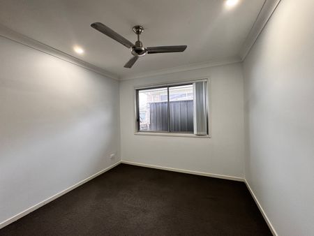 5 Geoffrey Miller Avenue, Pimpama QLD 4209 - House For Rent | Domain - Photo 2