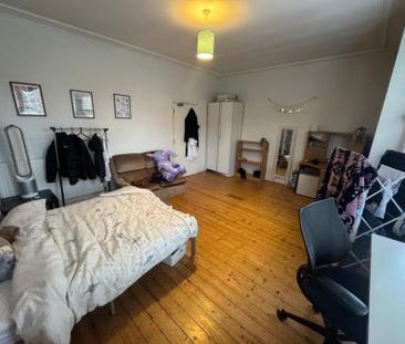 (5 Bed) Millicent Road, West Bridgford, NG2 - Photo 3