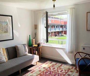 1 Bed Flat, Victoria Crescent, N15 - Photo 4