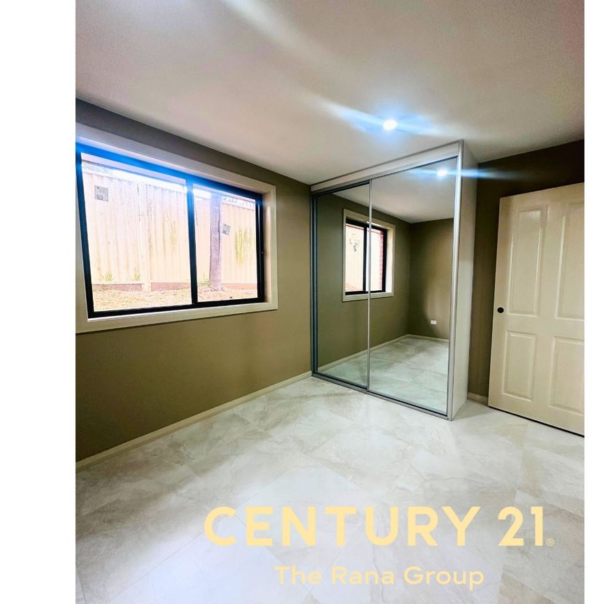 Beautiful Newly Built Granny Flat in Marayong - Short Walk to Marayong Station. - Photo 1