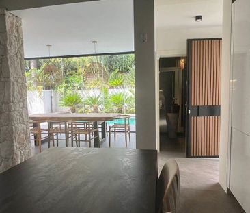 5 bedroom luxury Villa for rent in Nueva Andalucia, Andalusia - Photo 2