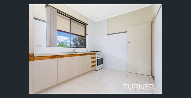 Great Family home on a large block. - Photo 1