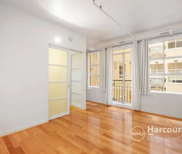 “Heritage Living - Temple Court!” - Photo 1