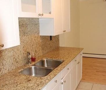 Seymour Place - Photo 1