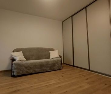 Wynajem – 2 przestronne pokoje po remoncie - Photo 3