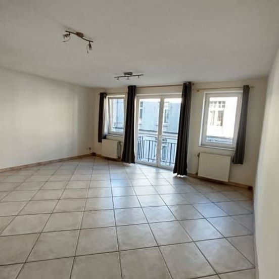 Appartement te huur - Photo 1