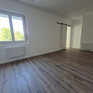 Location Appartement 3 pièces 44m² AUCHEL 62260 - Photo 2