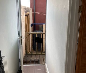 1 Bed Flat, Bristol, BS3 - Photo 2