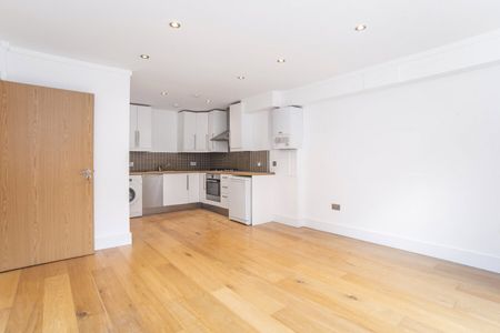 Holloway Road, London, N7 8DD - Photo 5
