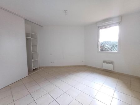 location Appartement T2 DE 45m² À GRENADE SUR GARONNE - Photo 2