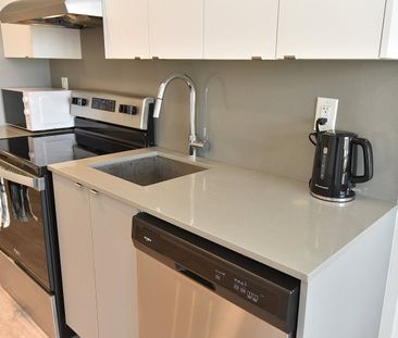 For Lease - 3200 Dakota Common Unit# B1006, Burlington, Ontario - Photo 6