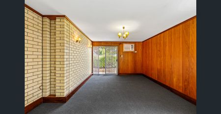 Generous Yard, Flexible Spaces and Easy Everyday Living - Photo 4