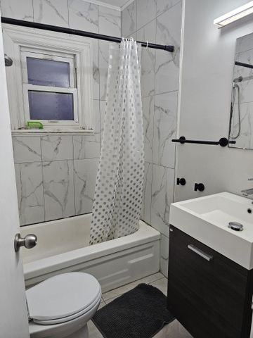 For Lease - 299 West 2nd Street, Hamilton, Ontario - Photo 5