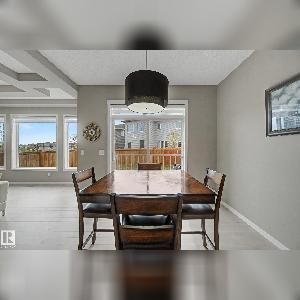 3 Bed 2.5 Bath Dbl Garage Home Walker Edmonton - Photo 2