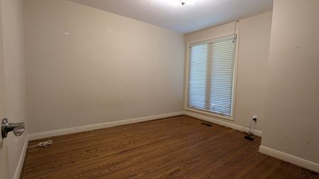 For Lease - 138 Waterloo Avenue Unit# Main, Toronto, Ontario - Photo 3