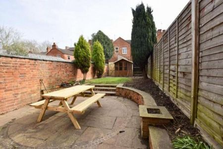 1 bedroom terraced house to rent - Photo 2