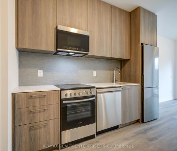 7439 Kingston Road #109 - Photo 6