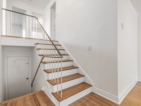 For Lease - 14 Roseville Drive, Brampton, Ontario - Photo 2