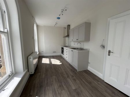 South Embankment, Dartmouth - Photo 4