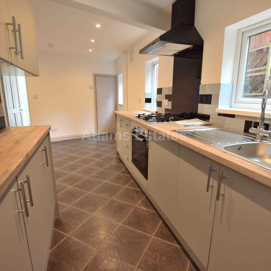 Price £1,525 pcm - Available 05/11/2025 - Unfurnished - Photo 1