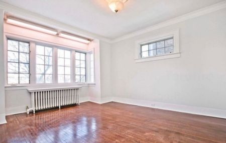 For Lease - 65 Lawrence Avenue Unit# Main, Toronto, Ontario - Photo 4