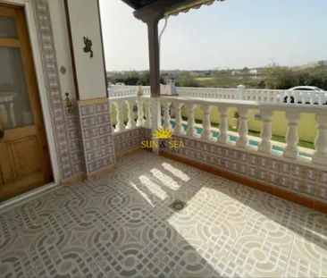 3 BEDROOM VILLA - TORREVIEJA, TORRETA - Photo 5