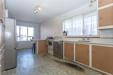 14 Leverett Place, North New Brighton - Photo 5