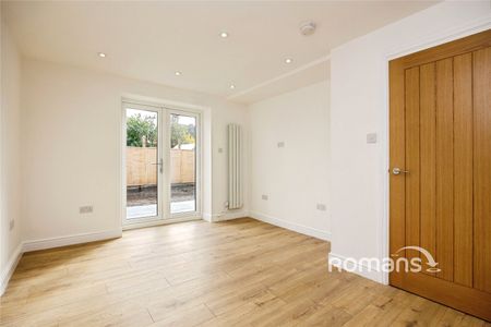 2 bedroom bungalow to rent - Photo 2